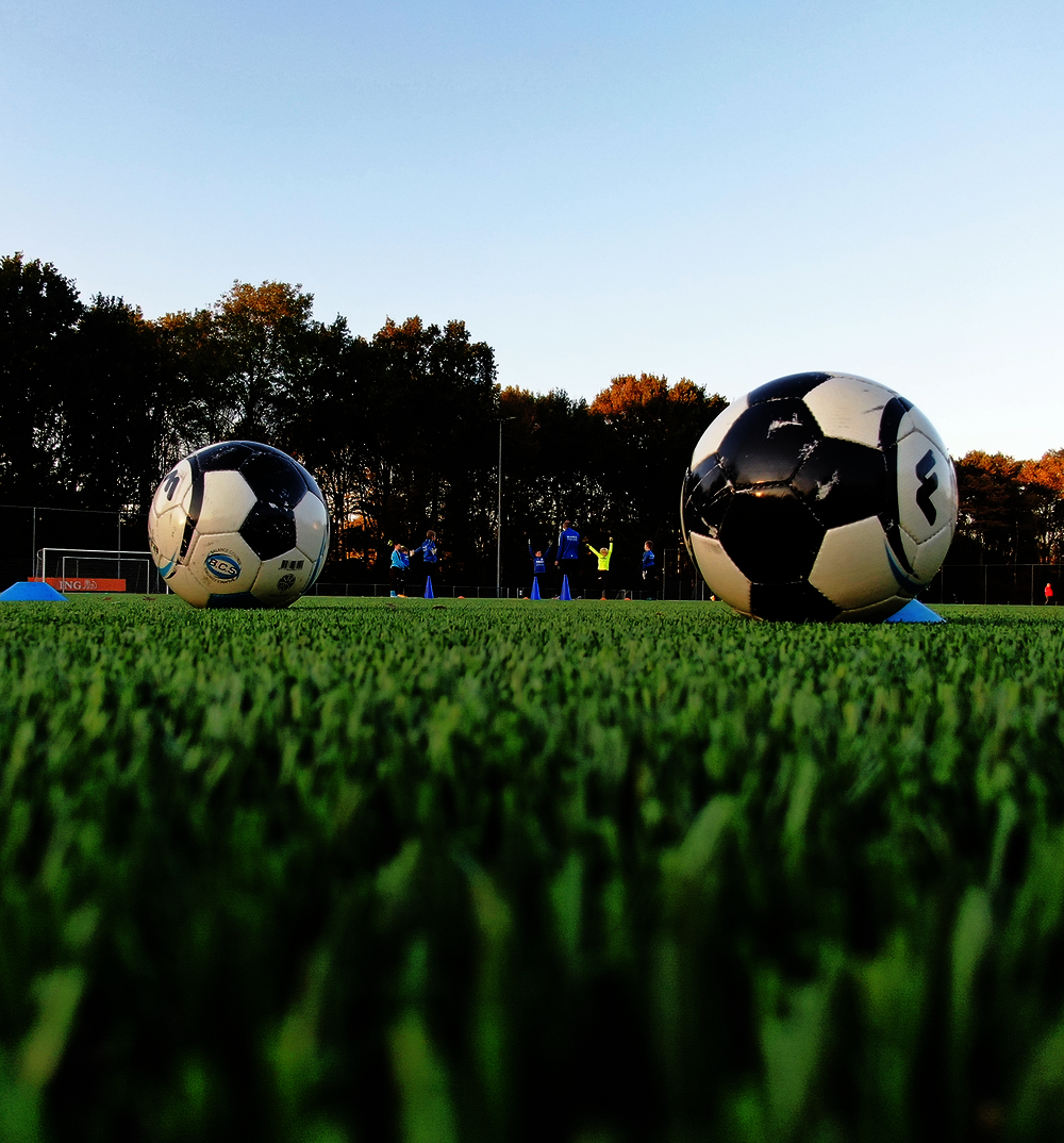 keeperstraining oefeningen ballen